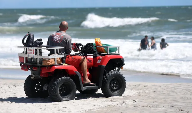 Lifeguards patrol full-time in Carolina Beach North Carolina | Carolina Beach has some of the best lifeguards on the east coast
